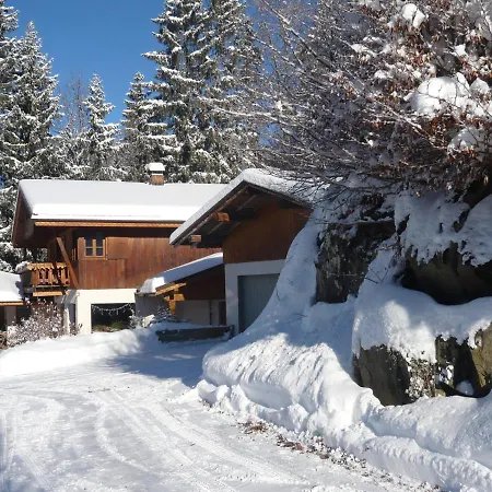 Les Ecureuils Saint-Jean-de-Sixt
